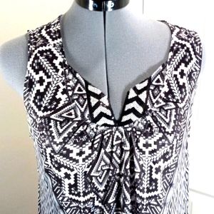 Womens  Sz Med Blk & White Aztec  style with sequins